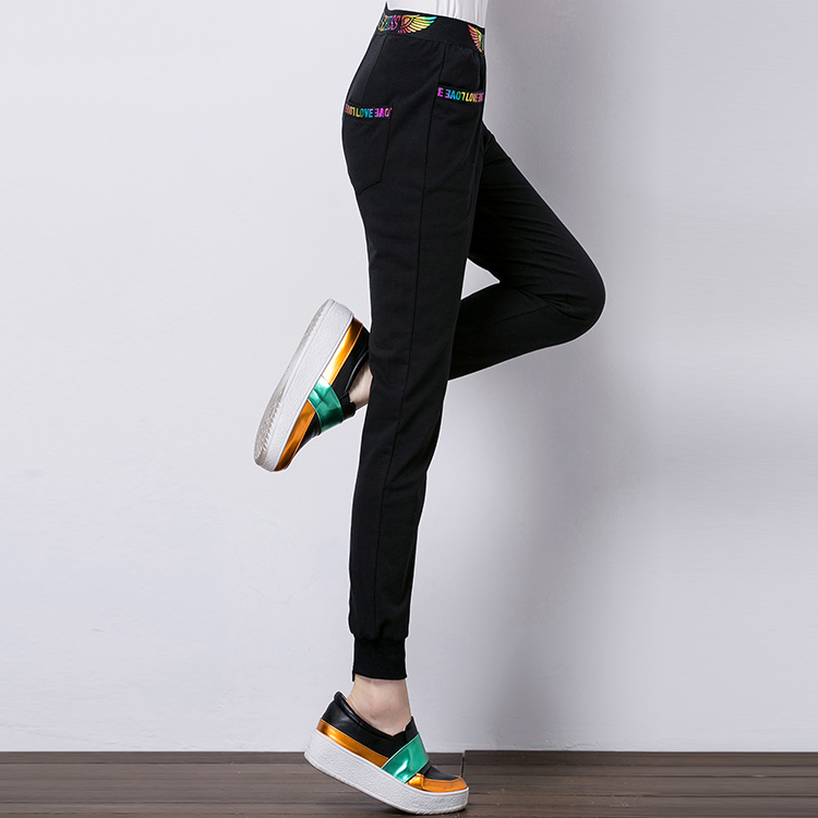 運動褲女秋季小腳哈倫褲九分休閑褲 廠家直銷 韓版顯瘦學生黑色打底褲