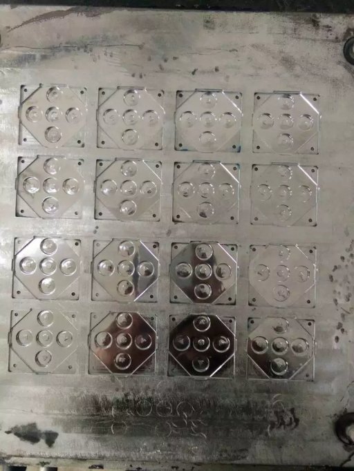 硅膠模具霧面鍍鎳加工，深圳，平湖模具電鍍廠的電話，清溪哪家硅膠模具電鍍質(zhì)量比較好