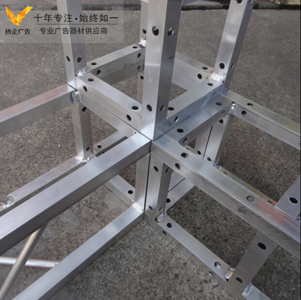 鋁合金桁架廠家批發(fā) 舞臺搭建出租 會議年會廣告背景板 燈光音響 桁架批發(fā)出租