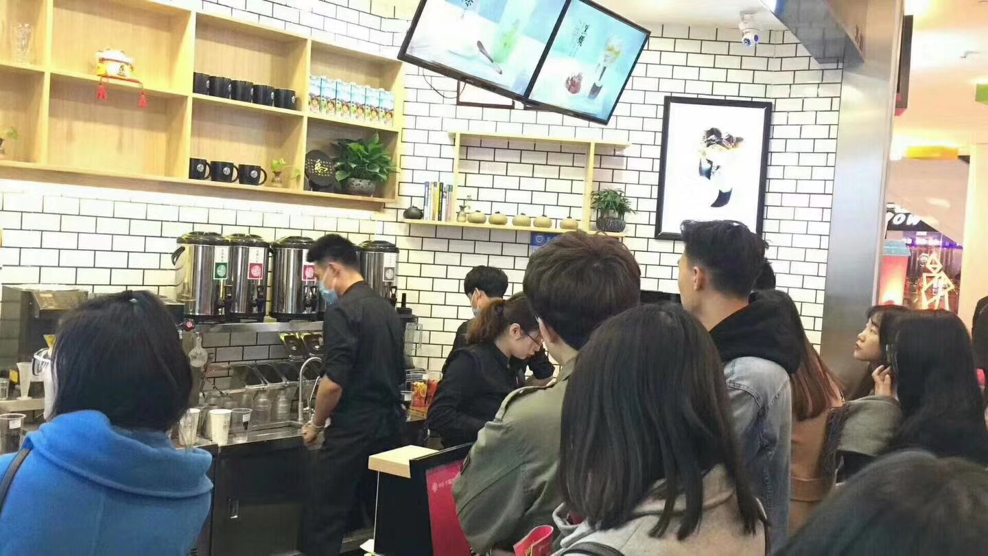 黑瀧太郎加盟：加盟茶飲需規(guī)避風(fēng)險(xiǎn)