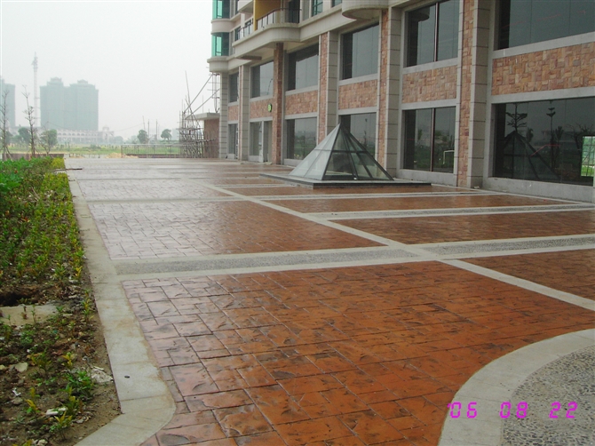壓印地坪 壓花路面  壓印地坪 壓花路面 仿石路面 海綿城市供應(yīng) 壓花路面 壓印地坪