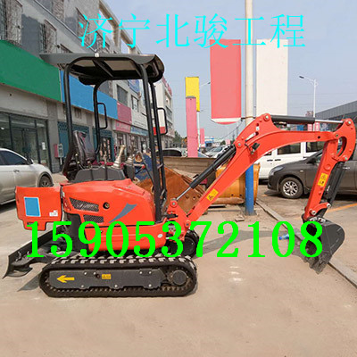 專業(yè)生產(chǎn)小型挖掘機