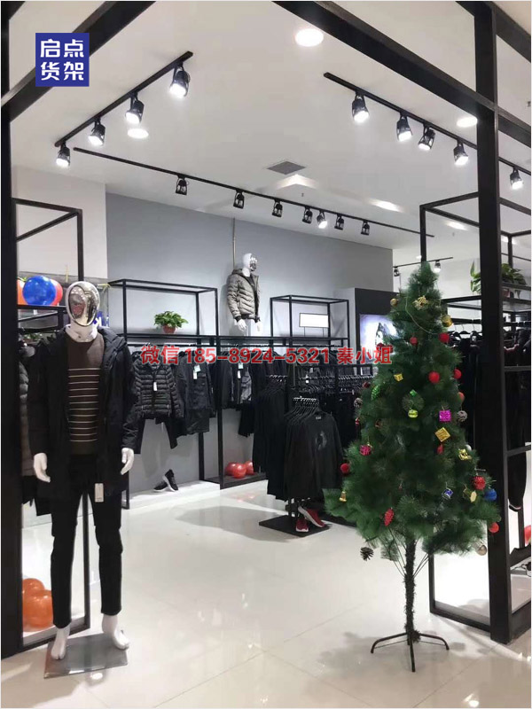 快時尚品牌快時尚品牌KM男裝決定打破傳 KM快時尚男裝貨架廠家