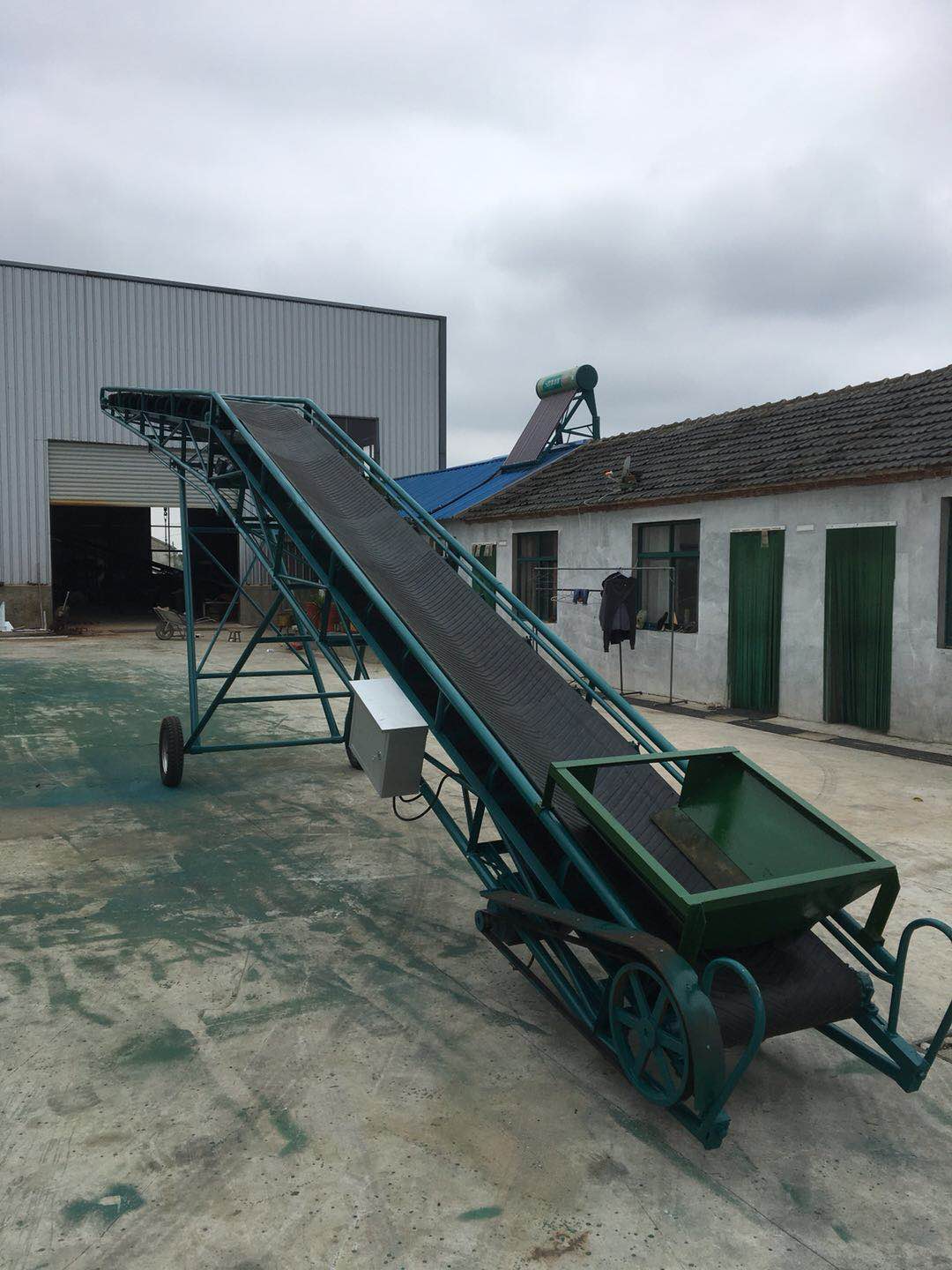 平頭輸送機(jī) 哪里有平頭輸送機(jī)供應(yīng)廠家 平頭輸送機(jī)批發(fā)價(jià)格直銷 江蘇平頭輸送機(jī)批發(fā)