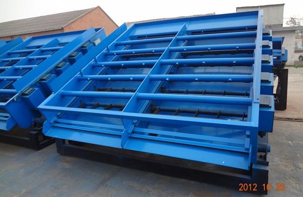 信聯(lián)重工新型高頻振動篩工作原理以及產(chǎn)品型號