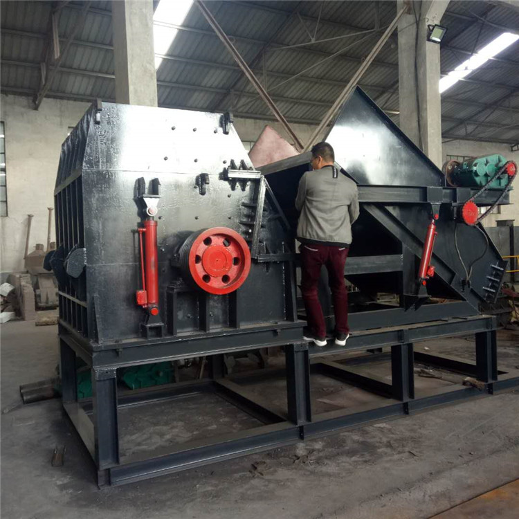 金屬破碎機(jī)  廢舊鋼材加工設(shè)備  可移動(dòng)式金屬破碎機(jī)