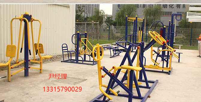籃球架體育器材廠家