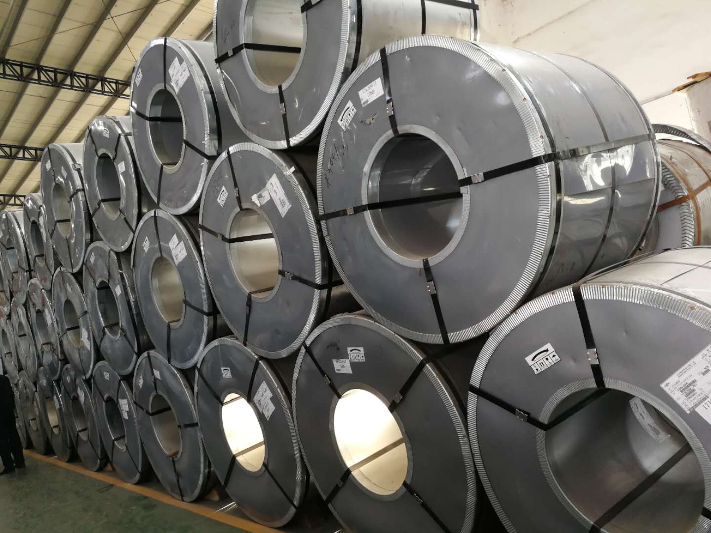 SAE1070鋼帶 sae1070帶鋼_sae1070帶鋼價(jià)格_sae1070帶鋼批發(fā)