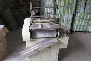 全自動紙罐貼標機 廠家直銷全自動圓瓶不干膠貼標機 紙罐貼標機 圓桶貼標機