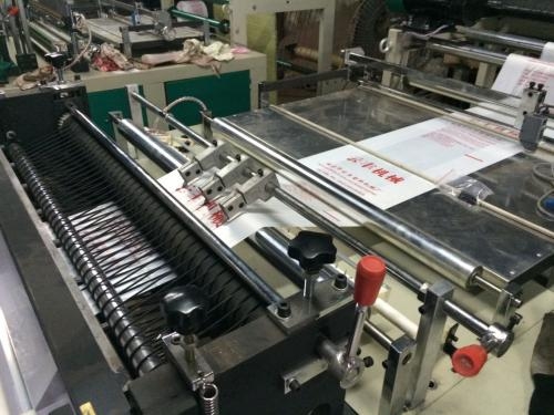 高速高精度紙卷橫切機 禮品紙電腦橫切機