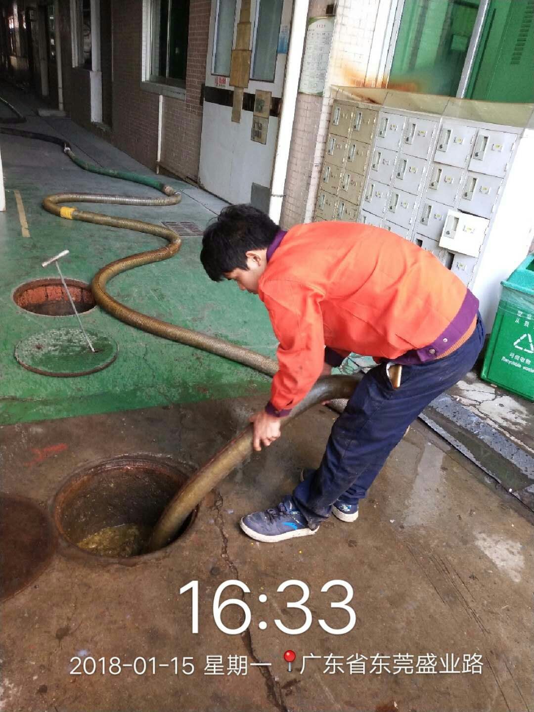 專(zhuān)業(yè)管道疏通、下水道疏通、化糞池清理、高壓車(chē)清洗
