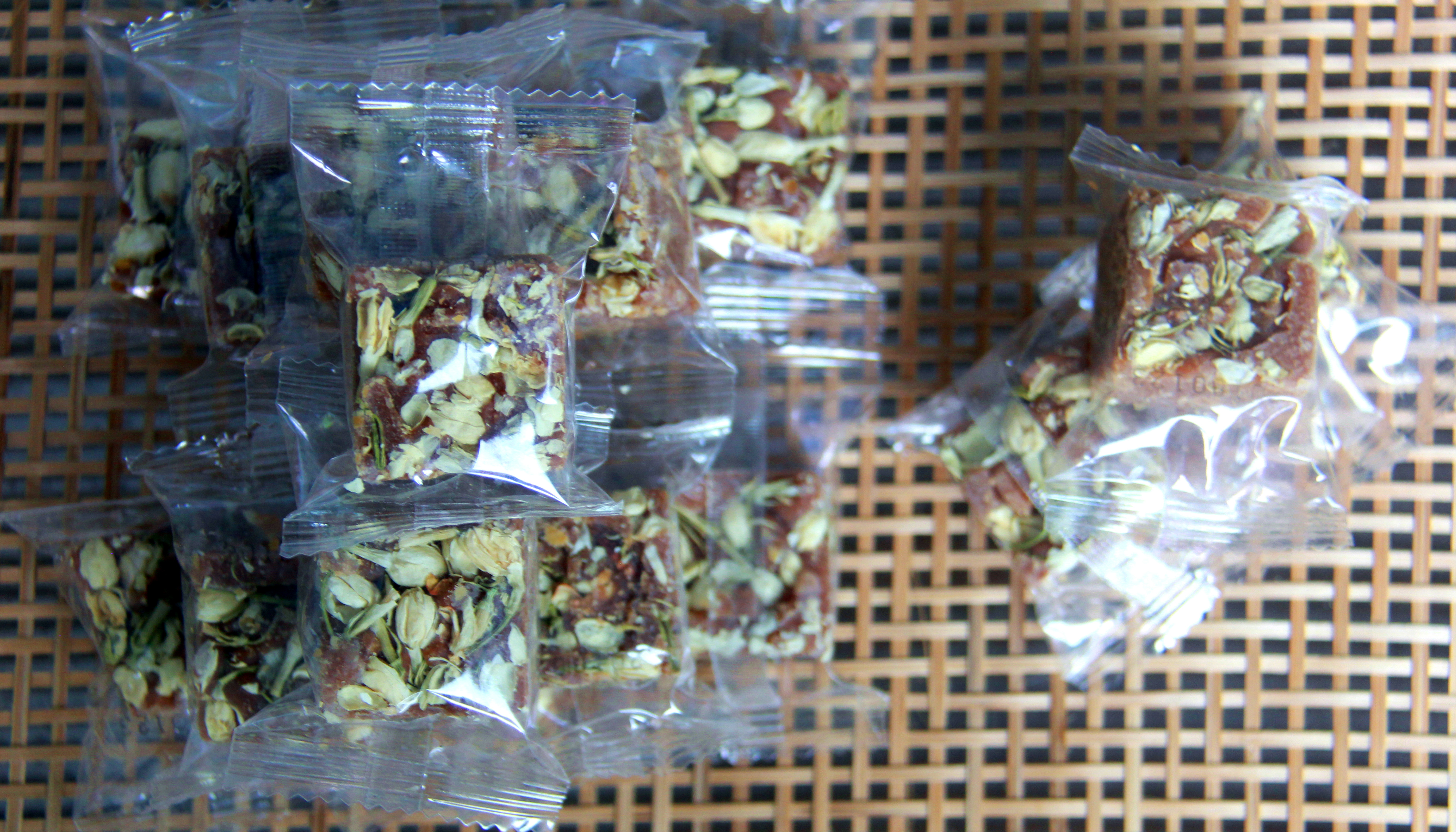 嶺蒙滋補甘甜無雜質(zhì)紅糖 茉莉紅糖