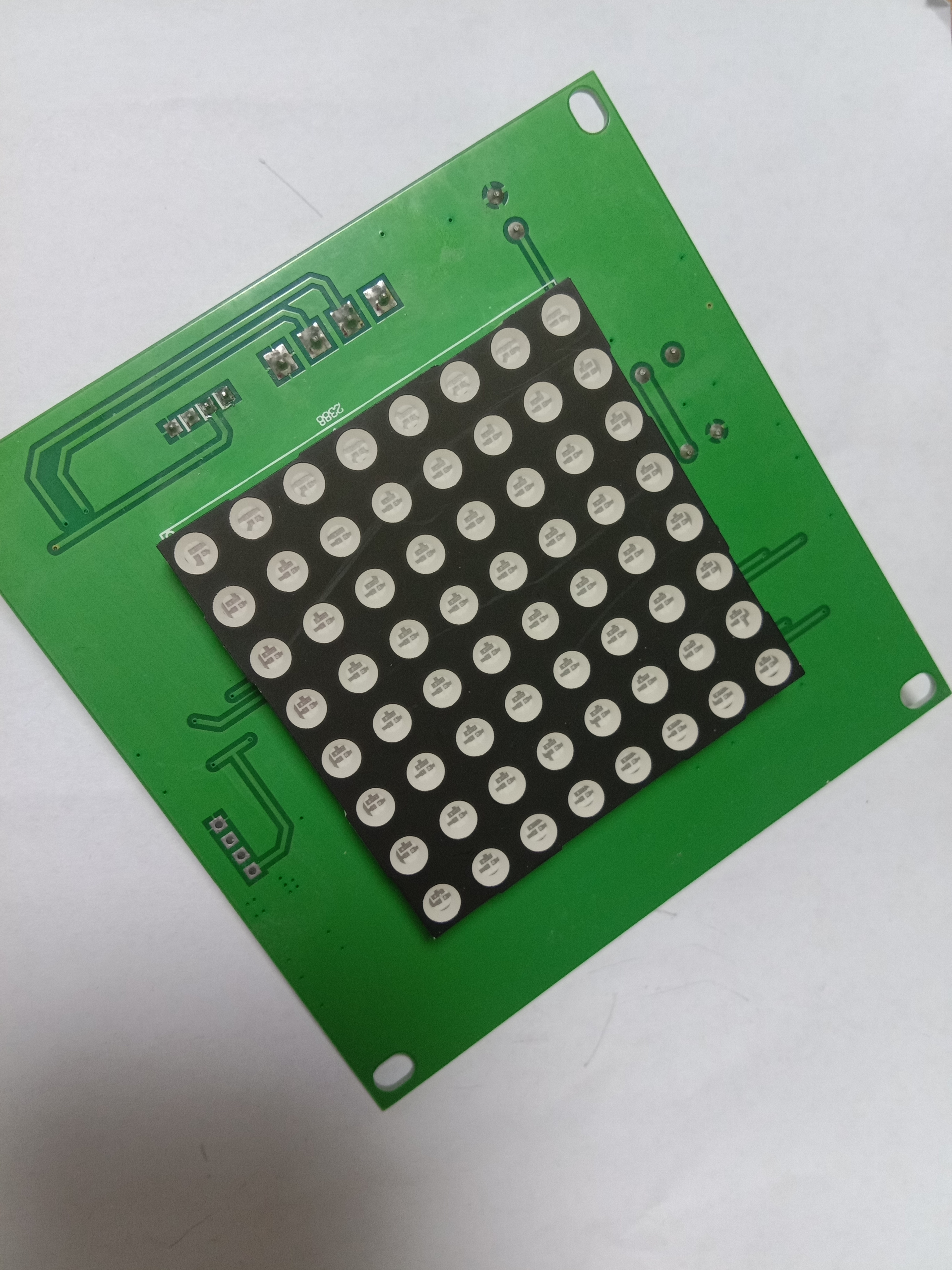 廠家批發(fā)門禁控制系統(tǒng)三輥閘通用8*8燈板  紅綠燈顯示屏 通道閘燈板