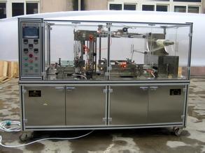 透明膜三維轉(zhuǎn)塔式包裝機 透明膜三維轉(zhuǎn)塔式包裝機