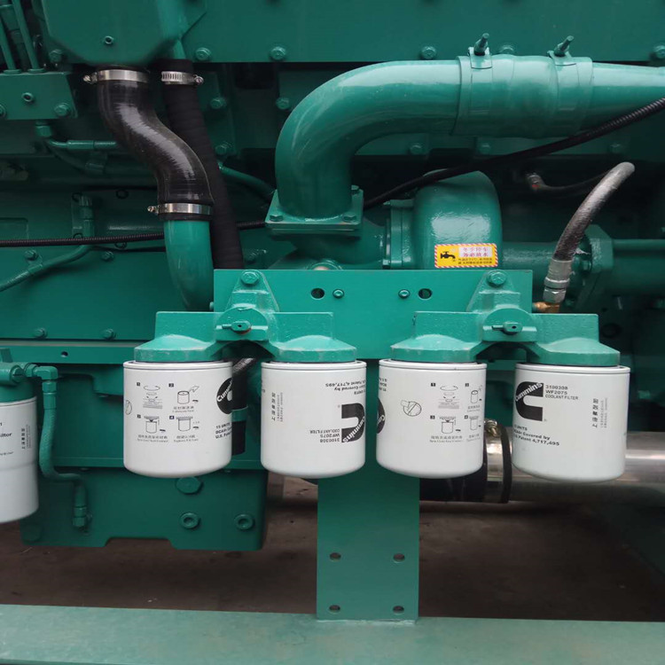 800KW康明斯柴油發(fā)電機(jī)組供應(yīng)