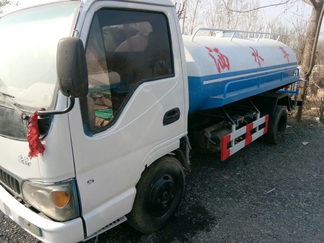 吸糞車