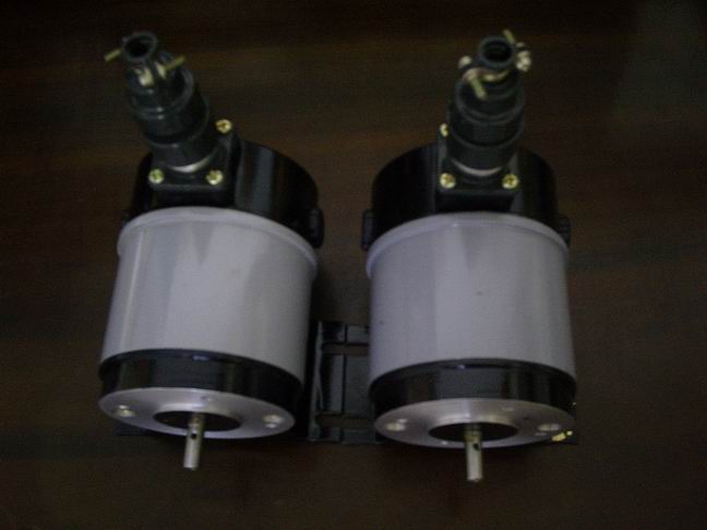 S223DTA直流串激電動(dòng)機(jī)的電壓24伏 13瓦 1.5安 3600轉(zhuǎn)是本溪微電機(jī)生產(chǎn)銷售