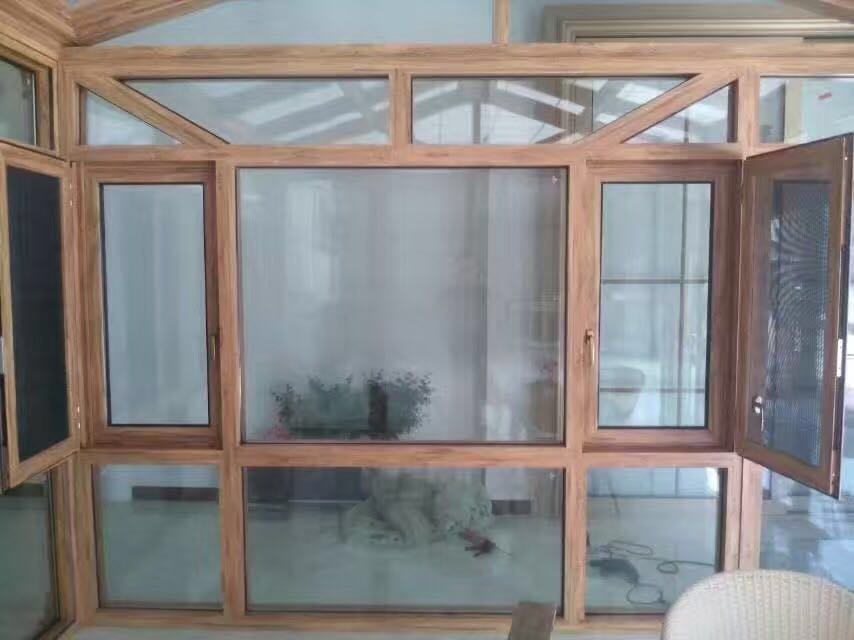帶紗窗斷橋平開窗_隔音平開窗_佛山斷橋平開窗_斷橋鋁平開窗_別墅斷橋鋁窗