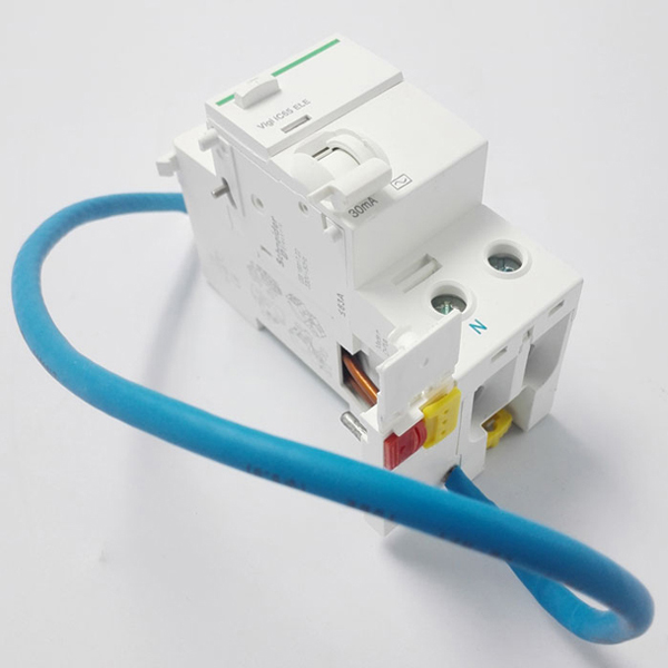 VIGI IC65LE漏電斷路器