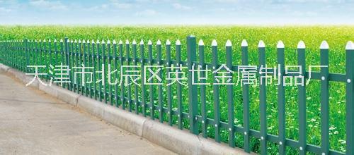 山東日照河岸堤壩圍欄 景區(qū)pvc護(hù)欄 圍欄廠家批發(fā)