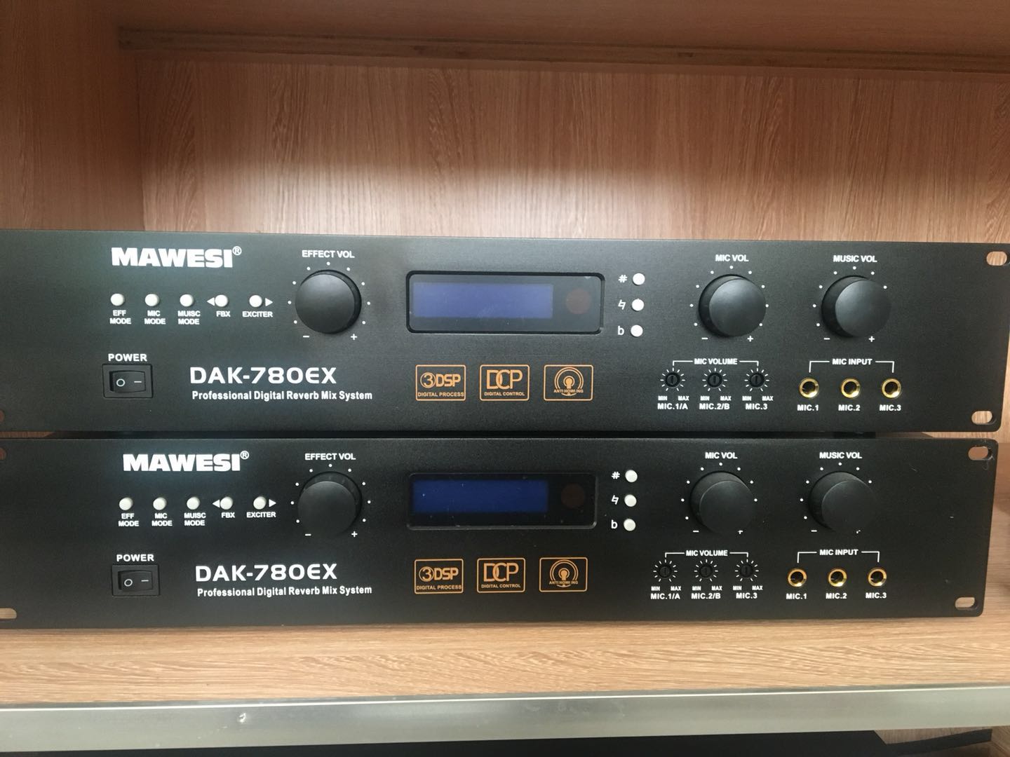 DAK-780EX 前級效果器