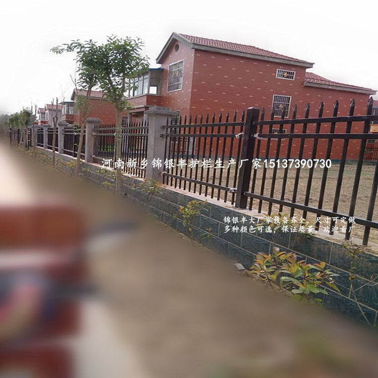 新鄉(xiāng)鍍鋅欄桿河南噴塑護(hù)欄生產(chǎn)廠家