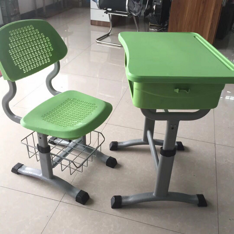 廠家供應(yīng)abs塑料學生課桌椅 可升降課桌椅 培訓班課桌椅