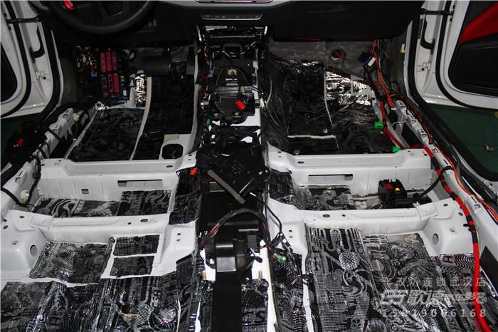 奧迪A4汽車隔音改裝？——武漢專業(yè)汽車隔音改裝店