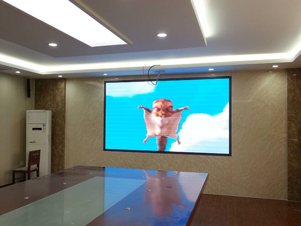 濟(jì)寧婚慶LED電子屏驅(qū)動(dòng)電路設(shè)計(jì)與分析