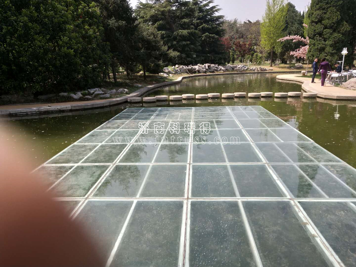 活動舞臺學校酒店幼兒園婚慶活動拼裝舞臺大型鋼鐵雷亞鋁合金升降舞臺架子