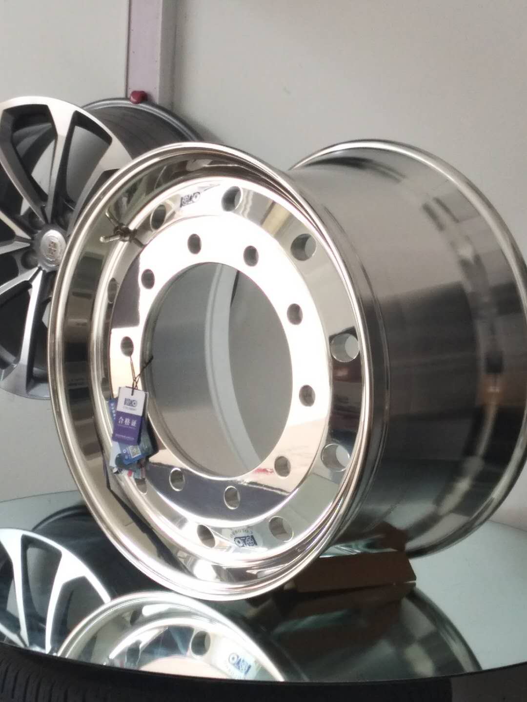 升級卡車鍛造鋁合金輪轂輕量化輪轂 廣西卡車鍛造鋁合金輪轂輕量化輪轂