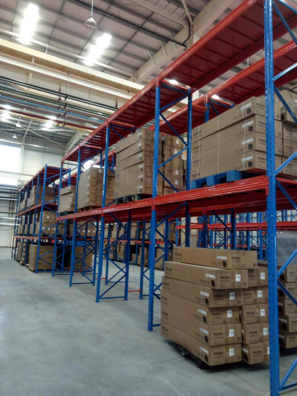 廣東廣州汽車輪胎架廠、汽車輪胎架定制、汽車輪胎架廠家報(bào)價(jià)