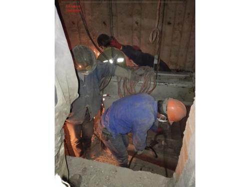 江蘇回收電梯，出售二手電梯拆除回收，舊電梯出售專業(yè)收購，電梯主機回收