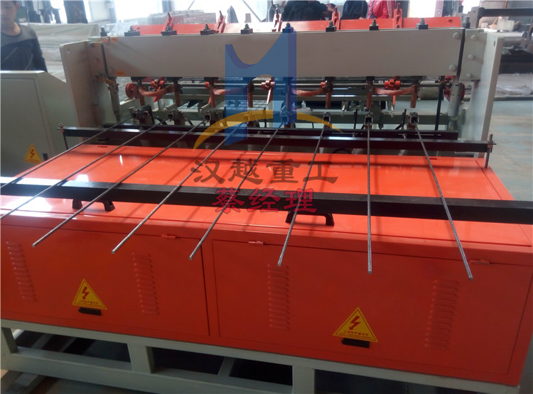 遼寧數(shù)控鋼筋焊網(wǎng)機(jī)廠家