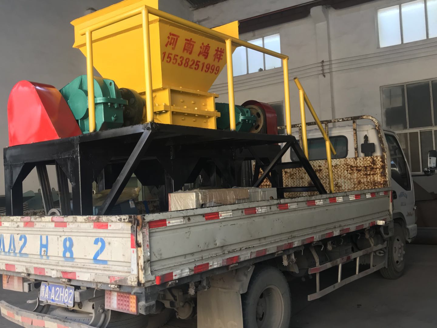 廠家*金屬撕碎機(jī)易維護(hù)