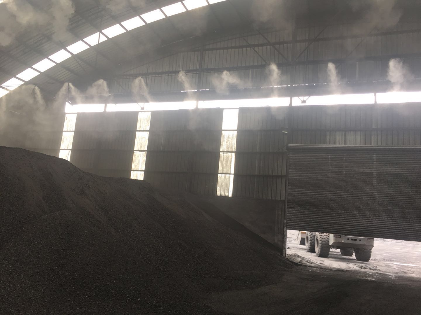 除塵設(shè)備 米MF-孚QC噴霧節(jié)能 除塵設(shè)備 米孚噴霧節(jié)能除塵降溫機(jī)