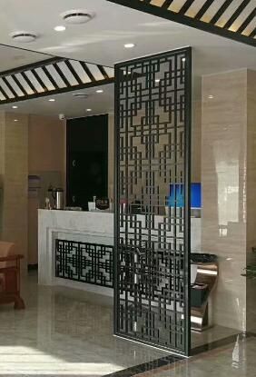 不銹鋼屏風(fēng)的空間感 洛陽經(jīng)典的不銹鋼屏風(fēng)加工定做在哪