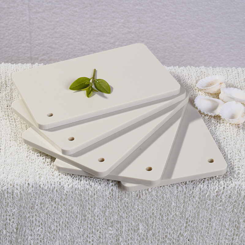 工廠直銷   防腐蝕 耐酸堿 國(guó)產(chǎn)硬質(zhì)PVC板  *色 1220*2440mm  PVC*板