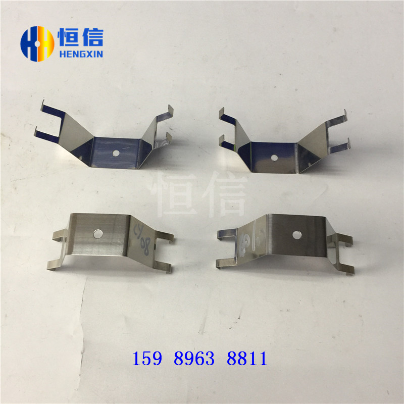 掛具彈絲 電鍍掛具彈簧 涂裝設(shè)備自動線治具 鱷魚鋼絲夾