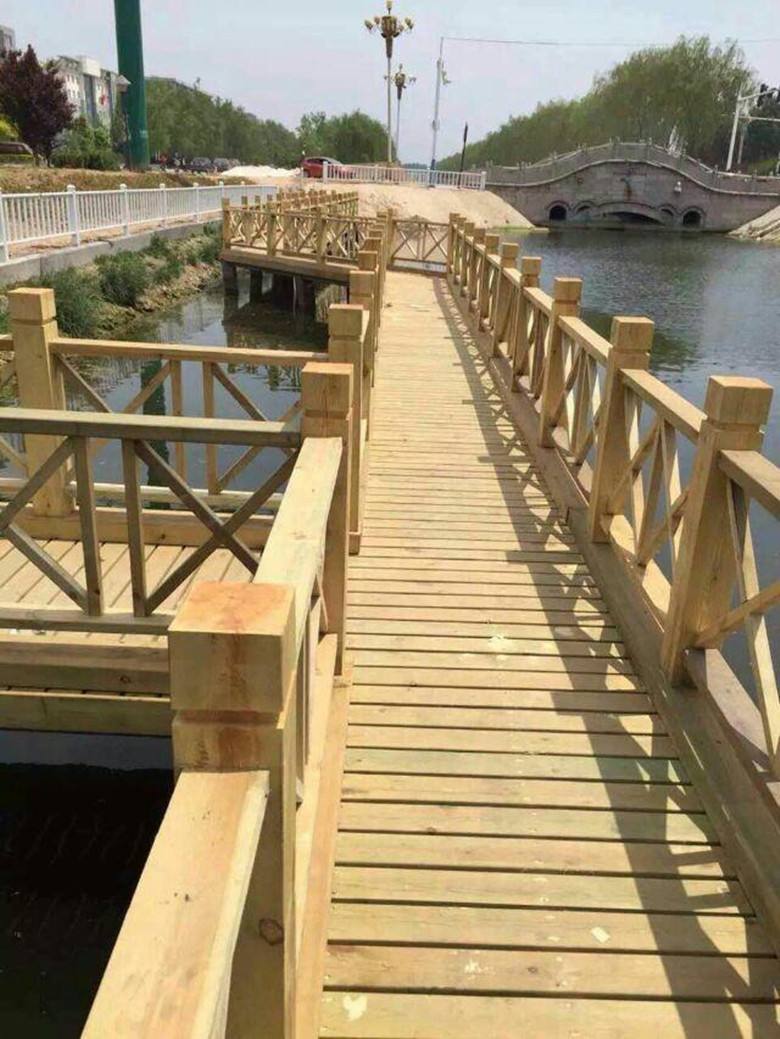 景觀橋貴福防腐木貴陽防腐木防腐木景觀橋防腐木廠家防腐木價格園林景觀橋防腐木批發(fā)景觀橋價格景觀橋棧道