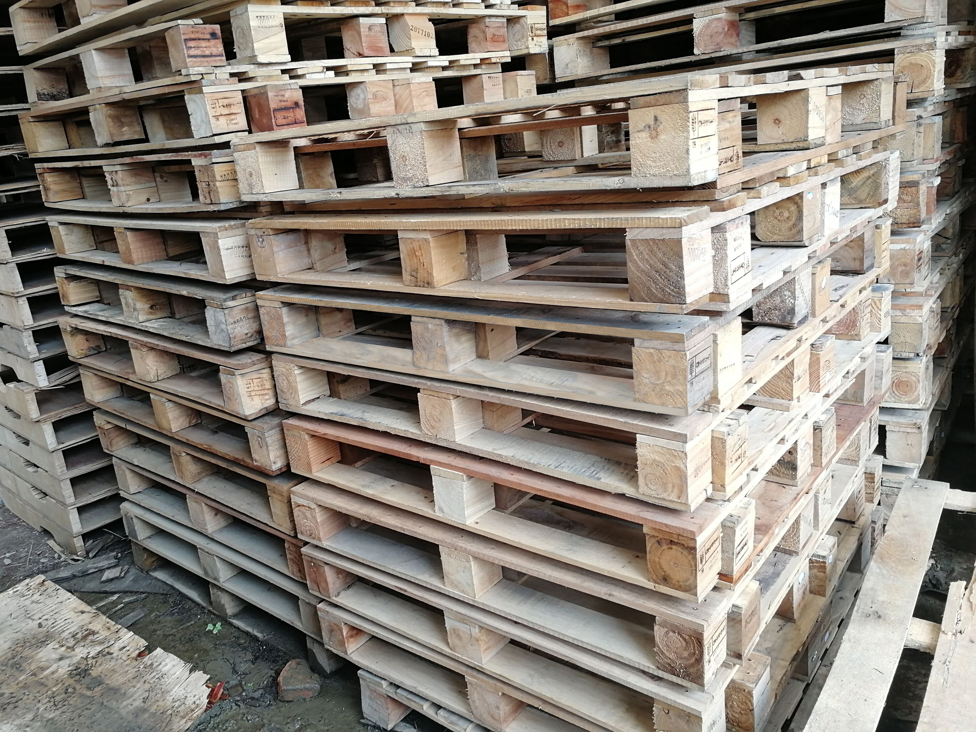 二手托盤四面進叉叉車托盤成都廠家直銷