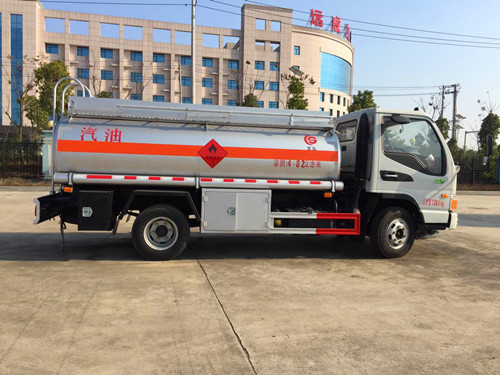 廠家直銷東風(fēng)多利卡5-8噸流動加油車油罐車 歡迎電議 歐曼油罐車 加油車