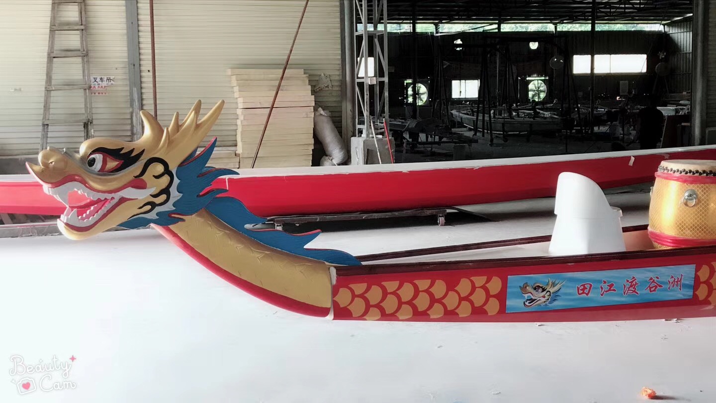 供應(yīng)江西省22人新款玻璃鋼龍舟報(bào)價(jià)/大量12人龍舟批發(fā)