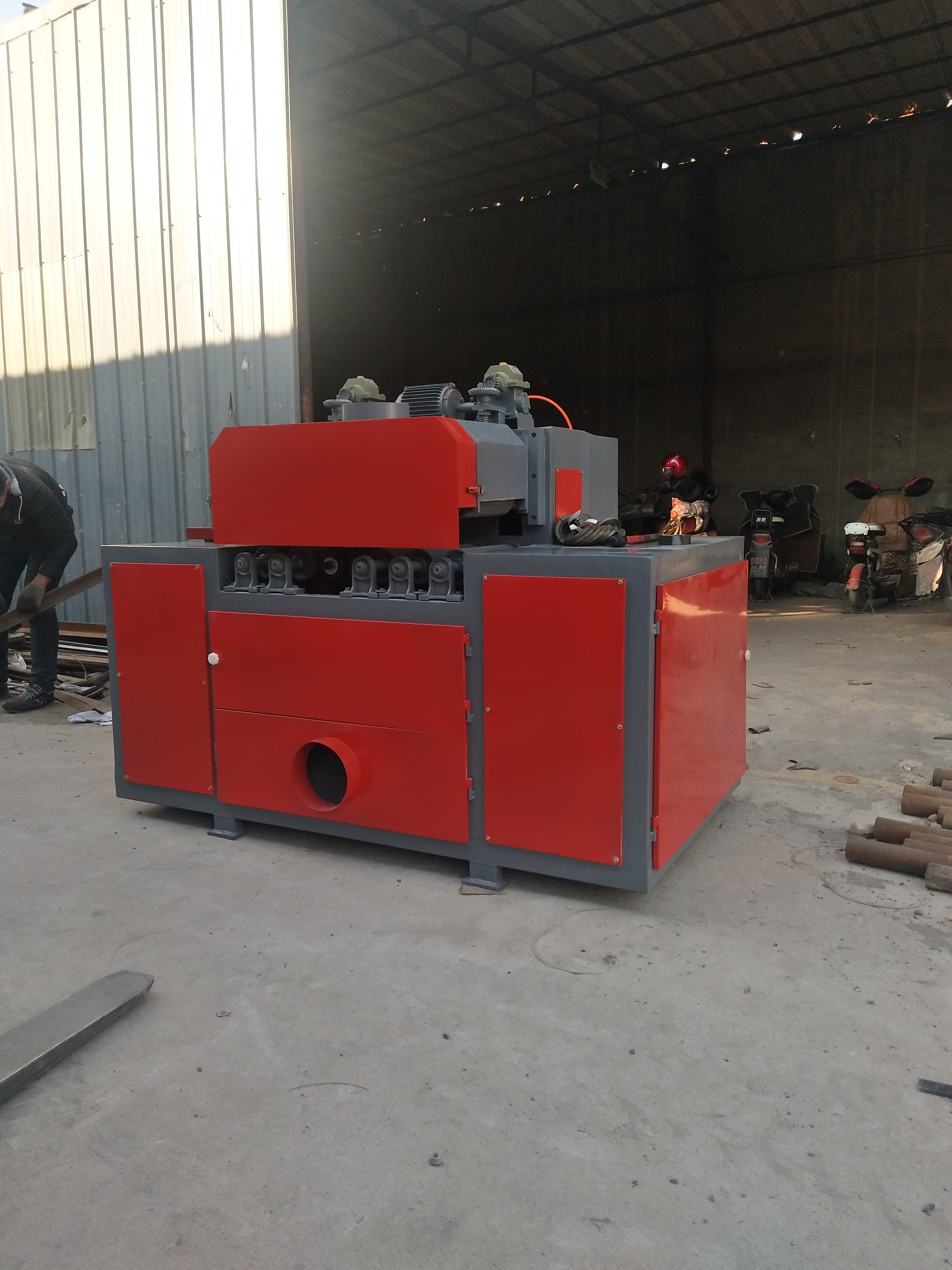 全自動(dòng)木工多片鋸 木材加工多片鋸廠家 鋸木材方木多片鋸 木材圓木多片鋸哪家好