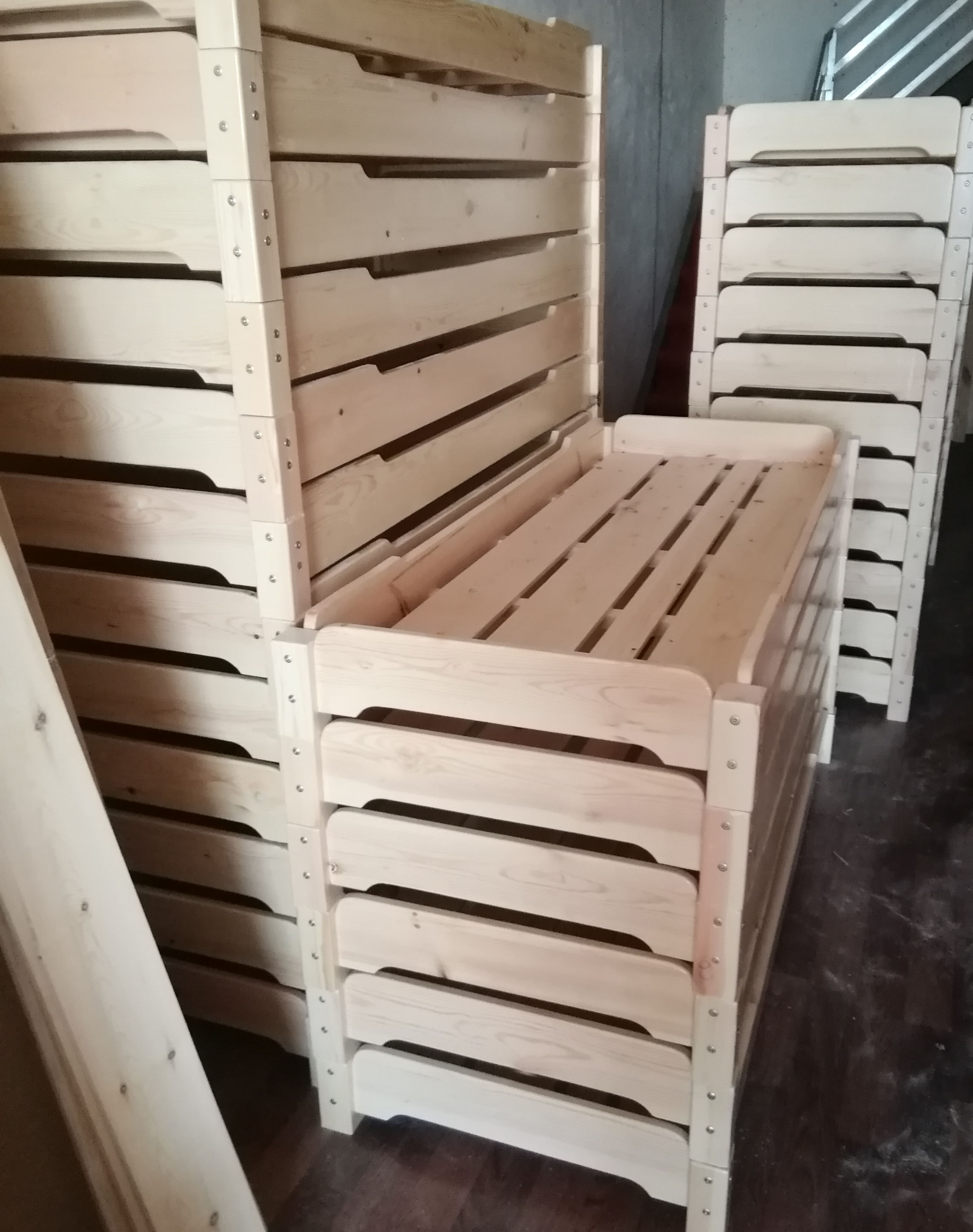 鄭州幼兒園疊疊床批發(fā)廠家生產(chǎn)實木兒童床午休床托班床