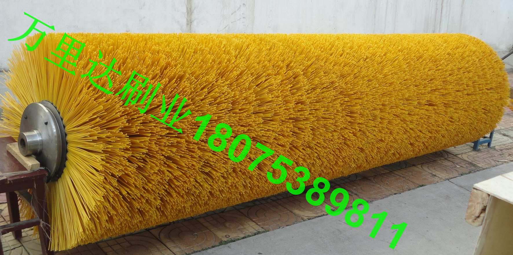 廠家批發(fā)平圈掃雪刷片 掃雪車滾刷 混合絲掃雪刷輥