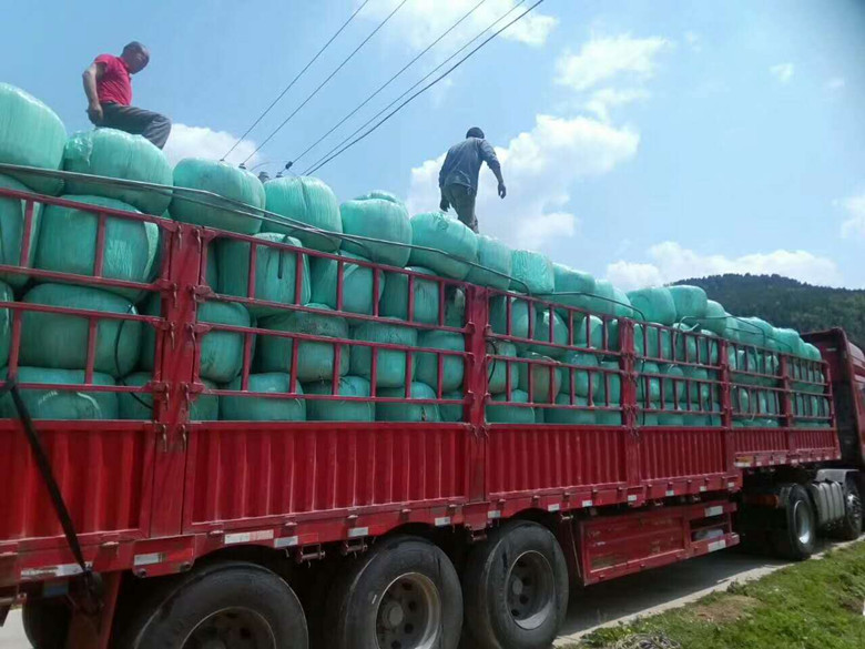 玉米秸稈圓捆打包機，打捆機價格享有補貼