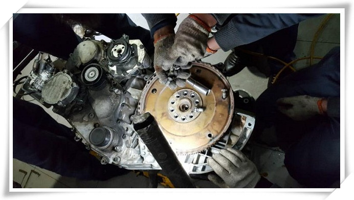 提供北京地區(qū)路虎神行者2發(fā)動(dòng)機(jī)大修服務(wù)