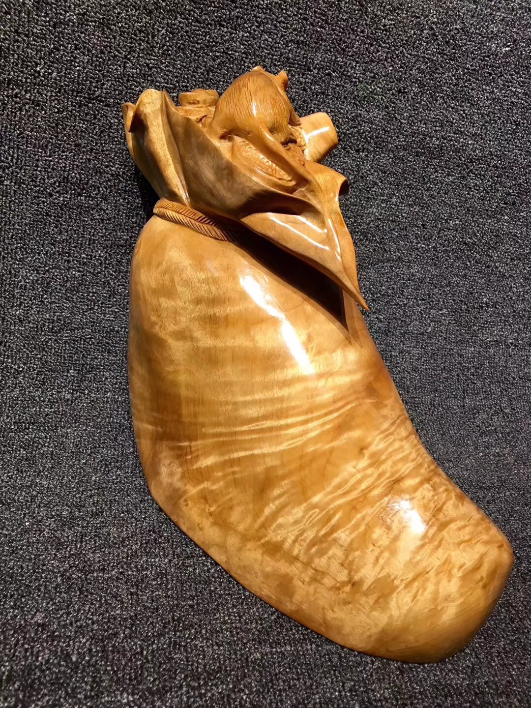 小葉金絲楠木代代數(shù)錢擺件，金絲楠木擺件，金絲楠木擺件價格，江西小葉金絲楠木代代數(shù)錢擺件