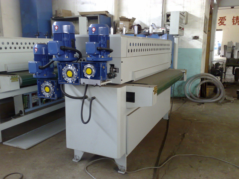 板式家具實(shí)木地板UV光油正逆輥涂機(jī)